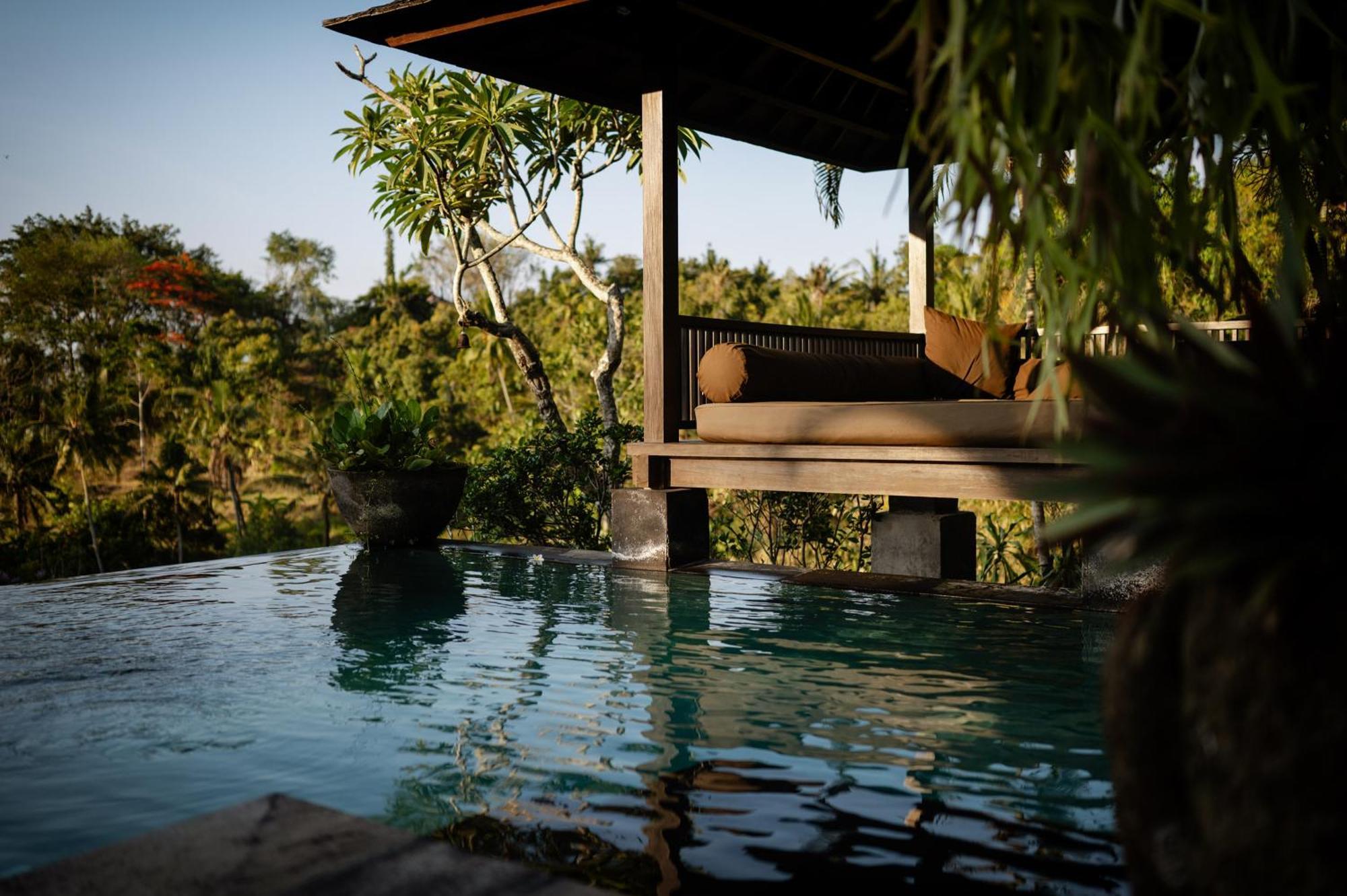 Villa The Damai à Lovina Beach Extérieur photo