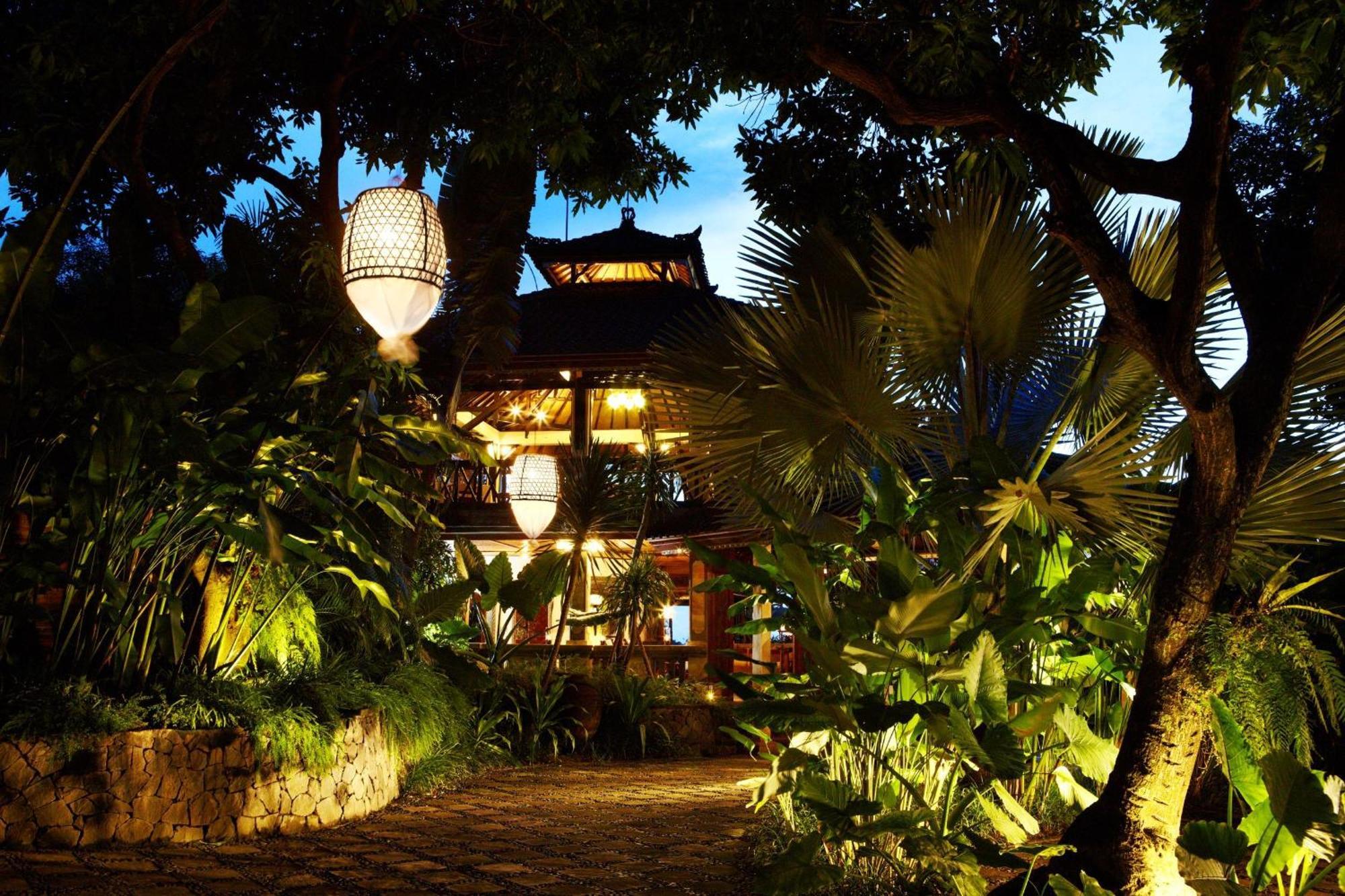 Villa The Damai à Lovina Beach Extérieur photo